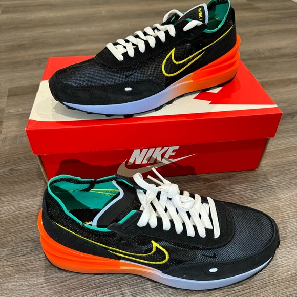 Nike Waffle One Black Yellow Jaune Strike Athletic Sneakers - Picture 6 of 13